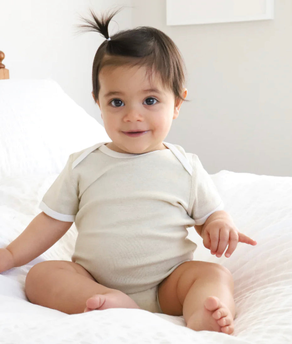 Short Sleeve Bodysuit with contrast Bind