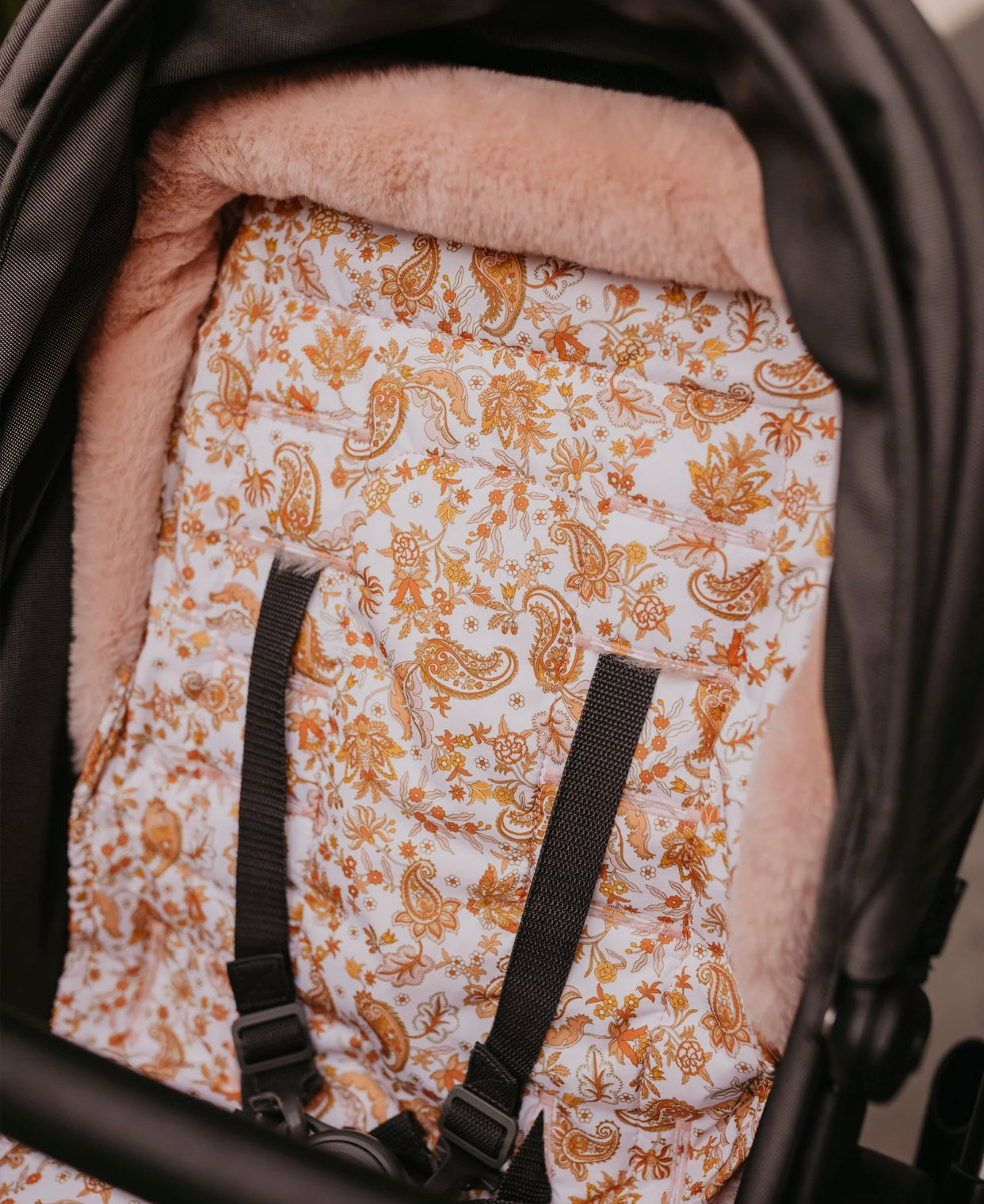 Cozy Fleece Pram Liner - Peach Paisley