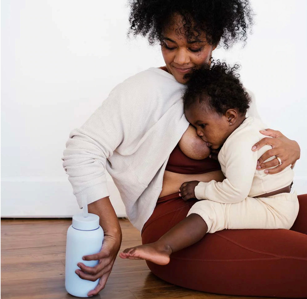 MAMA BOTTLE GLACIER | The Hydration Tracking Bottle for Pregnancy & Postpartum, 800ml