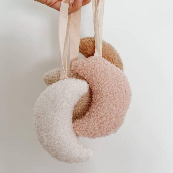 Shushu Moon | Coconut