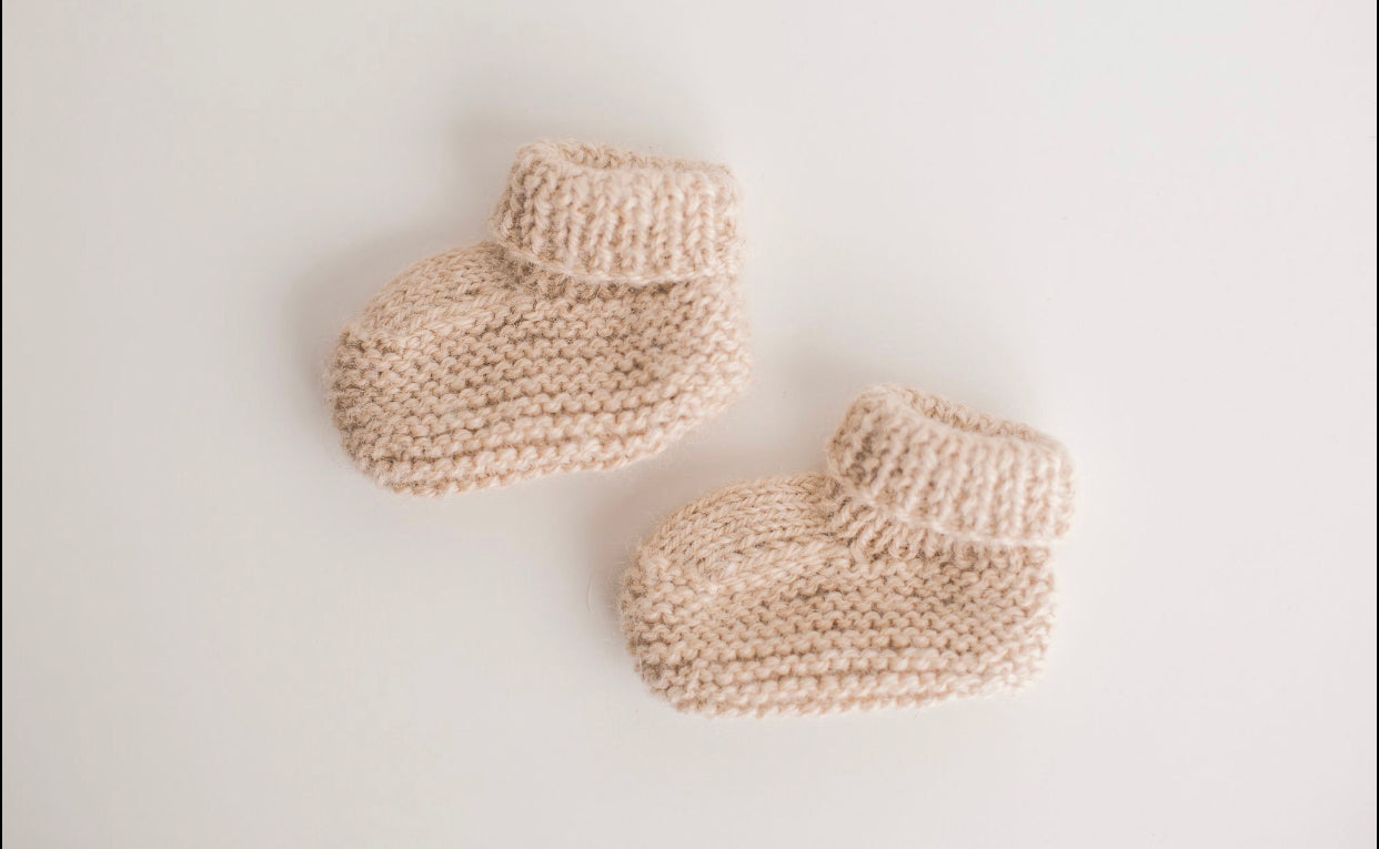 Alpaca Newborn Booties