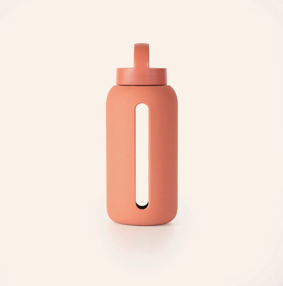 DAY BOTTLE CLAY | The Hydration Tracking Water Bottle, 800ml